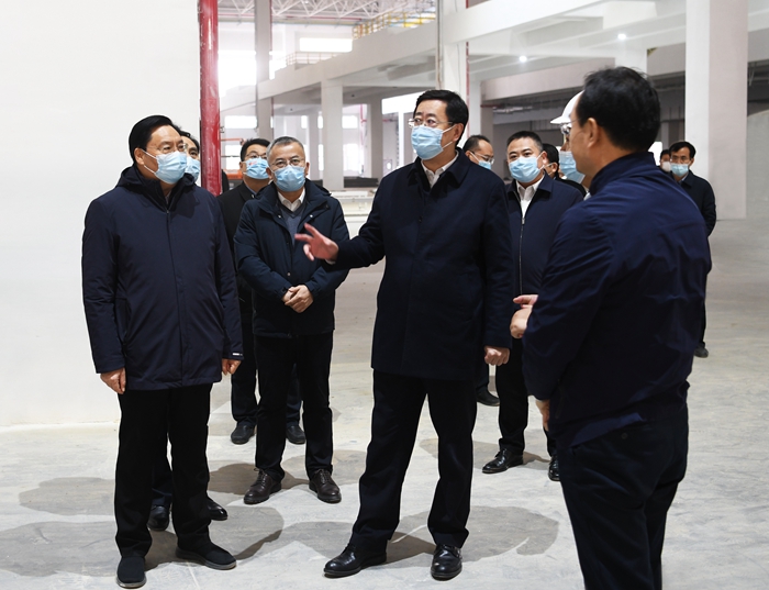 侯晓滨市长到集团承建的格力电器（临沂）智能制造生产基地考察(图1)
